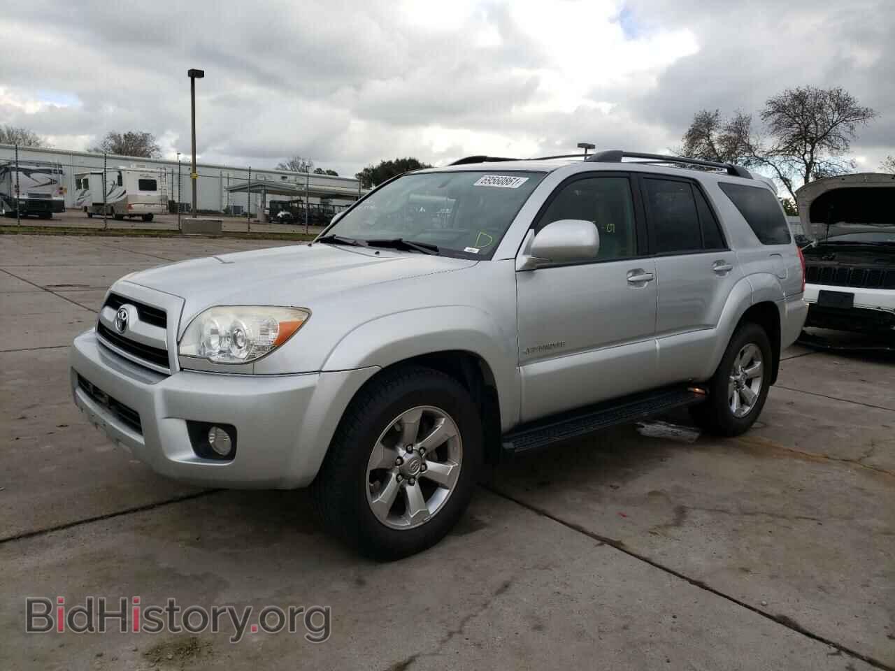 2007 TOYOTA 4RUNNER - VIN: JTEBU17R478090977 - Фото 2
