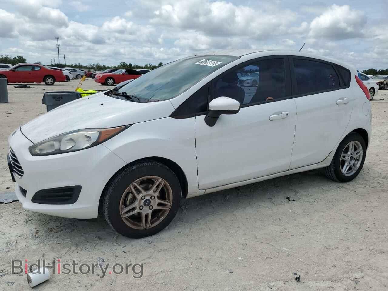 Фотография 3FADP4EJ5HM135477 - FORD FIESTA 2017