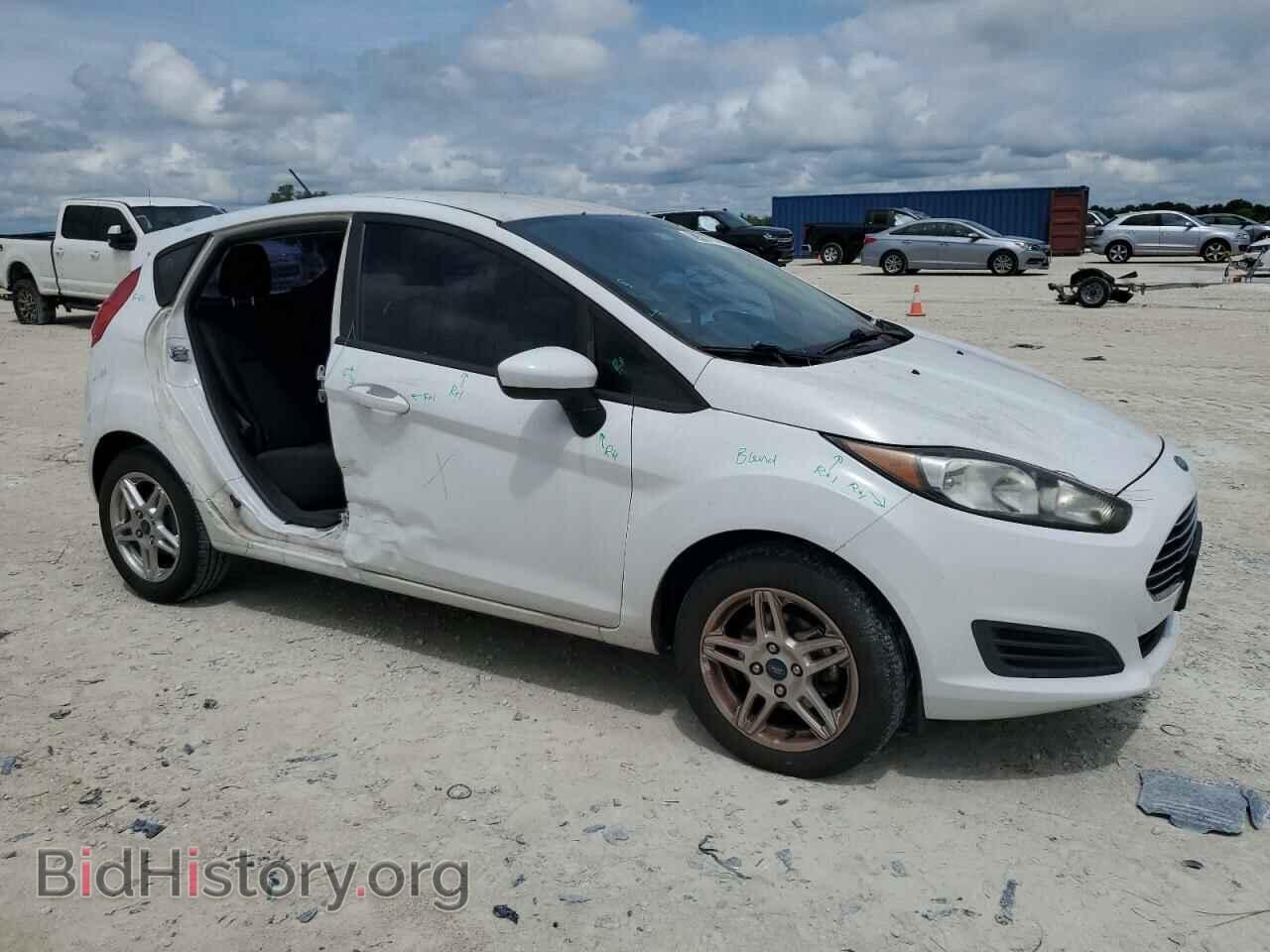 2017 FORD FIESTA - VIN: 3FADP4EJ5HM135477 - Фото 4