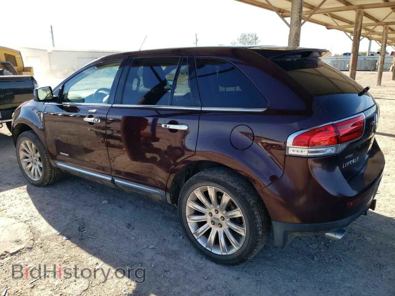 2011 LINCOLN MKX - VIN: 2LMDJ6JK4BBJ08091 - Photo 2
