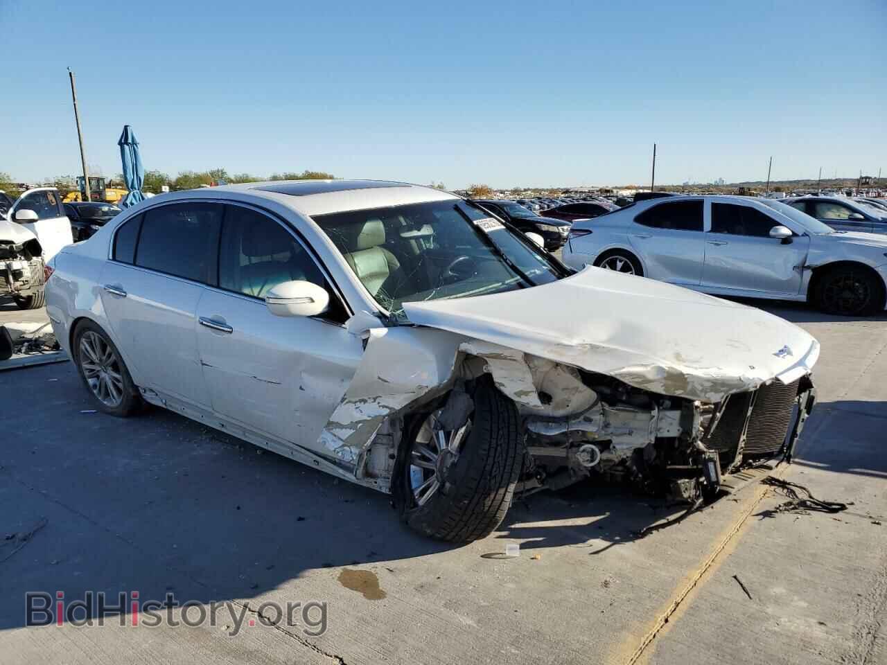 2011 HYUNDAI GENESIS - VIN: KMHGC4DE9BU143099 - Фото 4