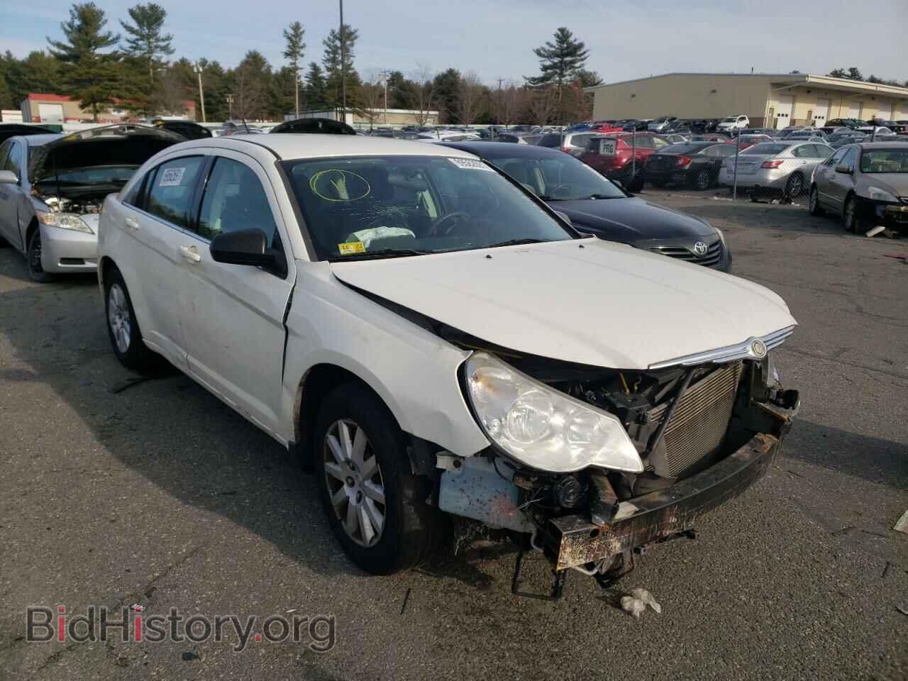Photo 1C3CC4FBXAN137413 - CHRYSLER SEBRING 2010