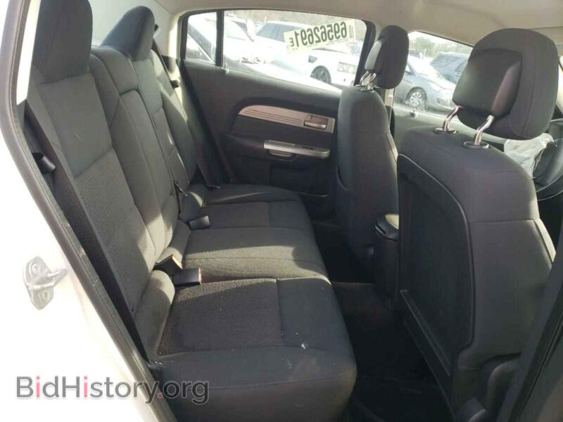 2010 Chrysler SEBRING (VIN 1C3CC4FBXAN137413) — photo 6 of 10