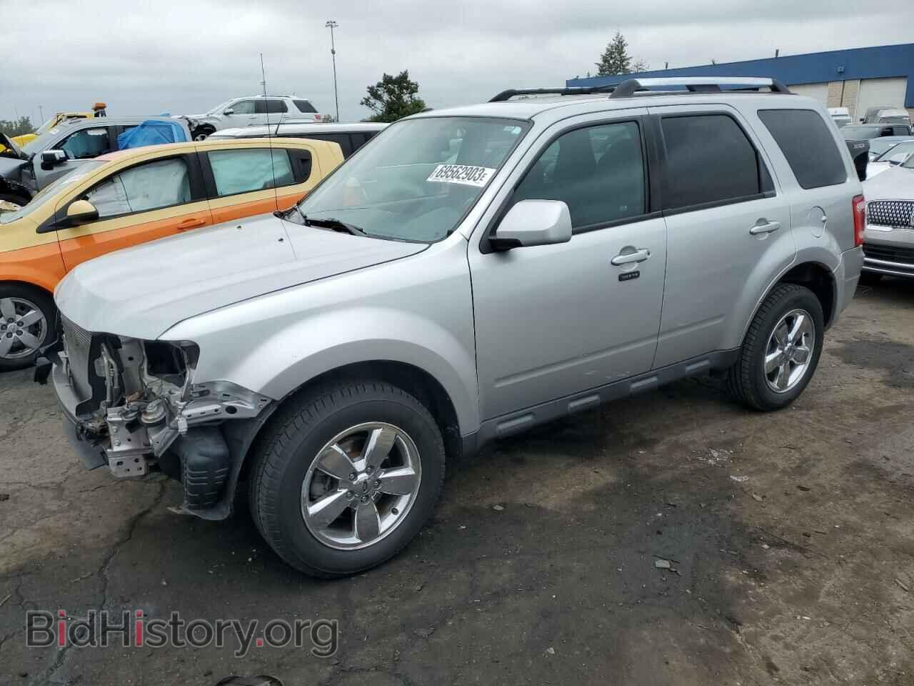 Photo 1FMCU0E77BKA26721 - FORD ESCAPE 2011