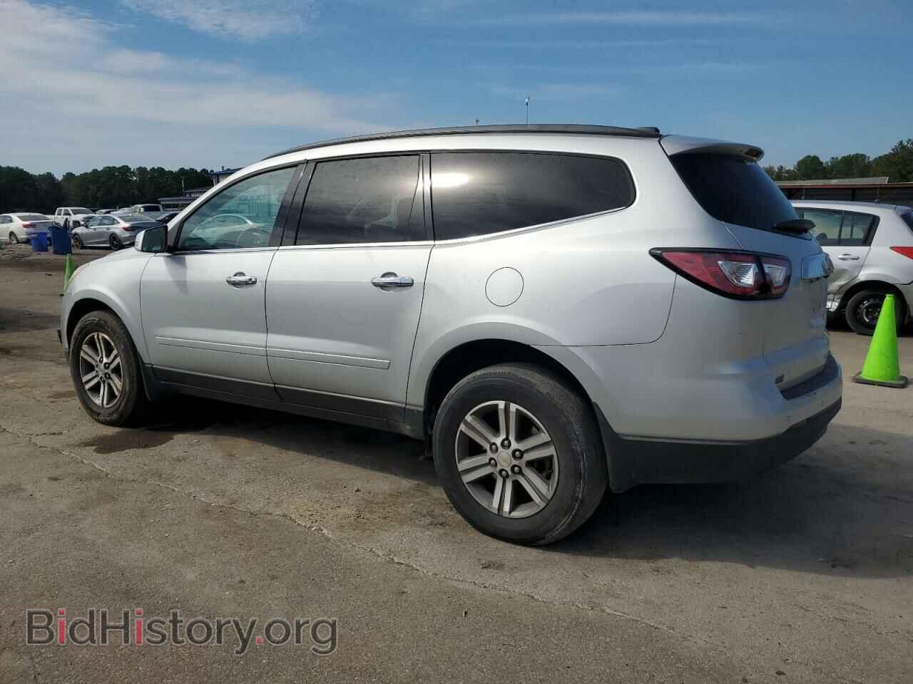 2016 CHEVROLET TRAVERSE - VIN: 1GNKRHKD4GJ274391 - Фото 2