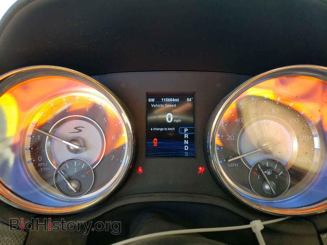 2014 CHRYSLER 300 - VIN: 2C3CCABG3EH286504 - Фото 9