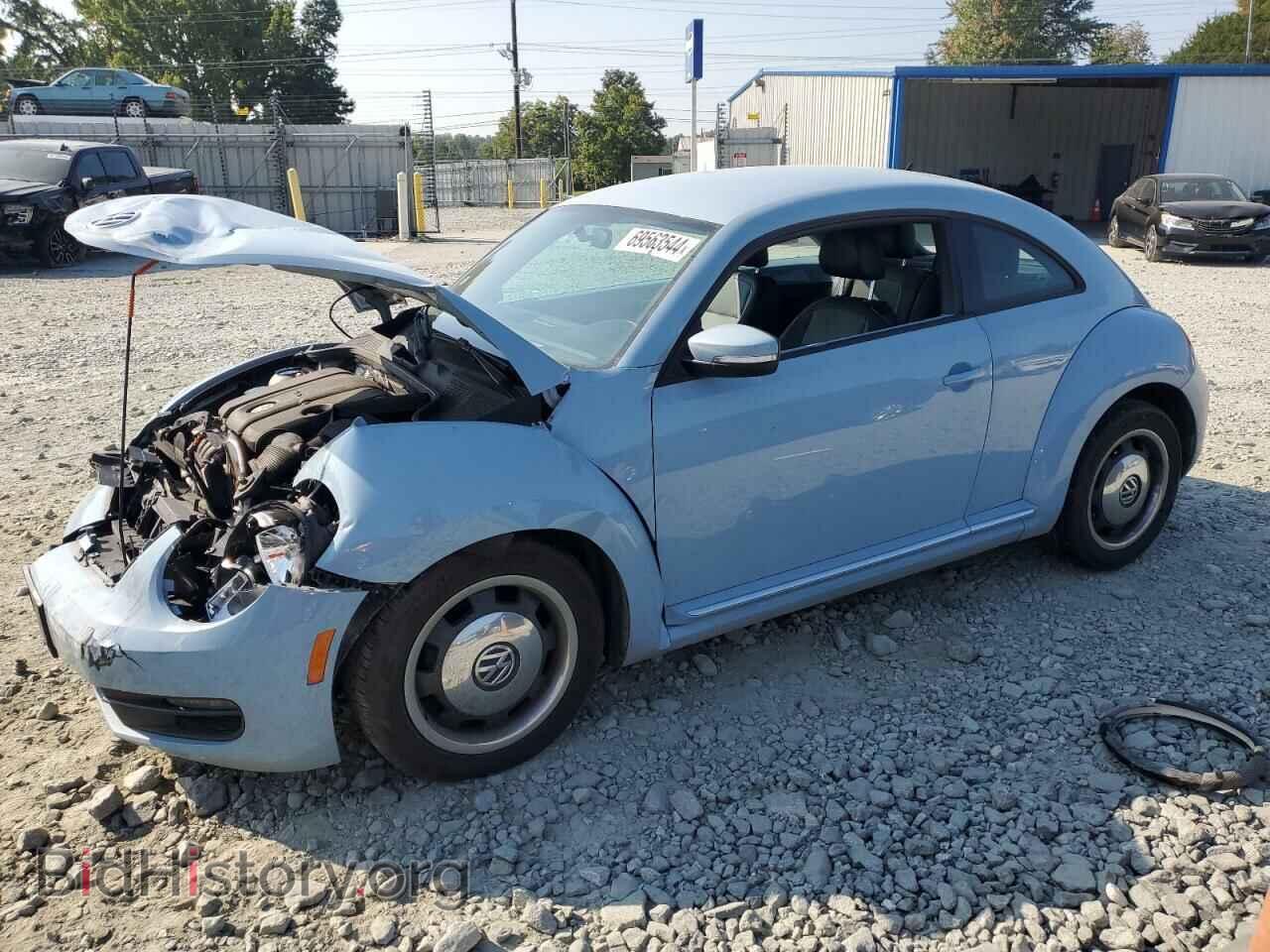 Photo 3VWJP7ATXCM601125 - VOLKSWAGEN BEETLE 2012