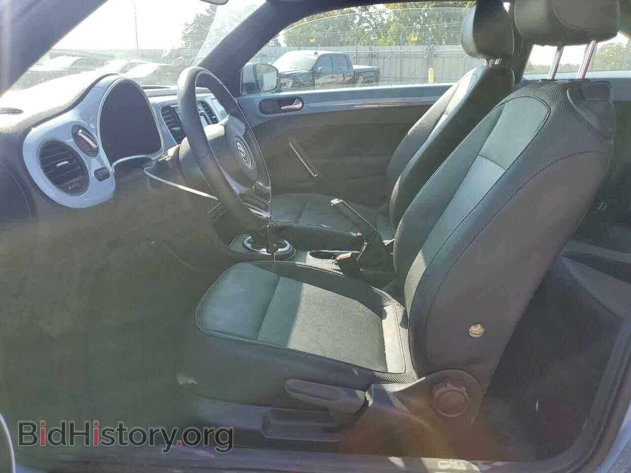 2012 VOLKSWAGEN BEETLE - VIN: 3VWJP7ATXCM601125 - Фото 7