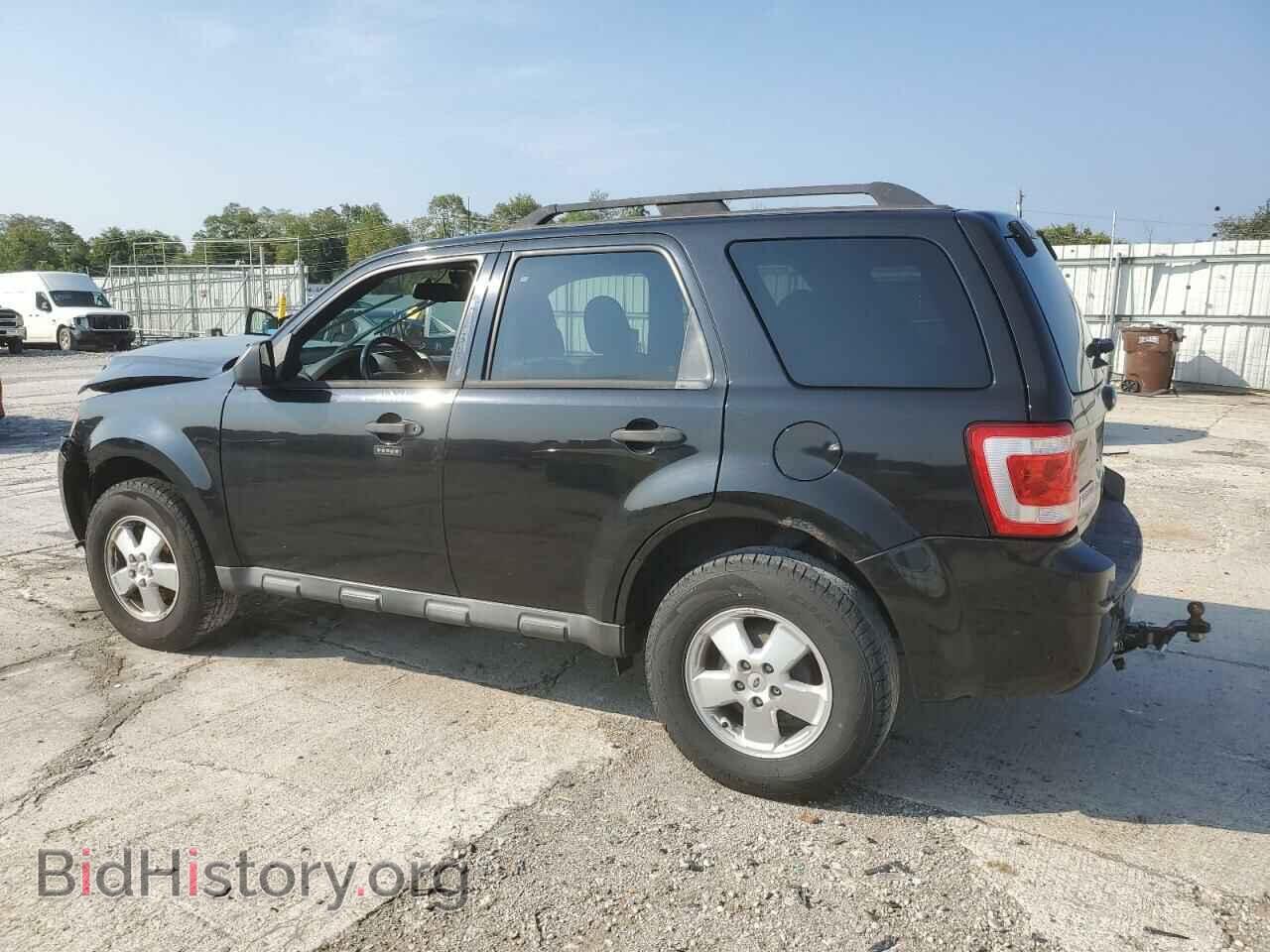 2011 FORD ESCAPE - VIN: 1FMCU0D71BKC09730 - Photo 2