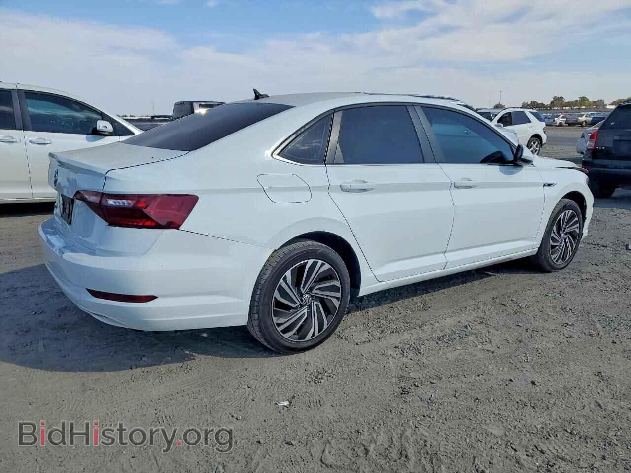 2020 VOLKSWAGEN JETTA - VIN: 3VWEB7BU8LM006037 - Photo 3