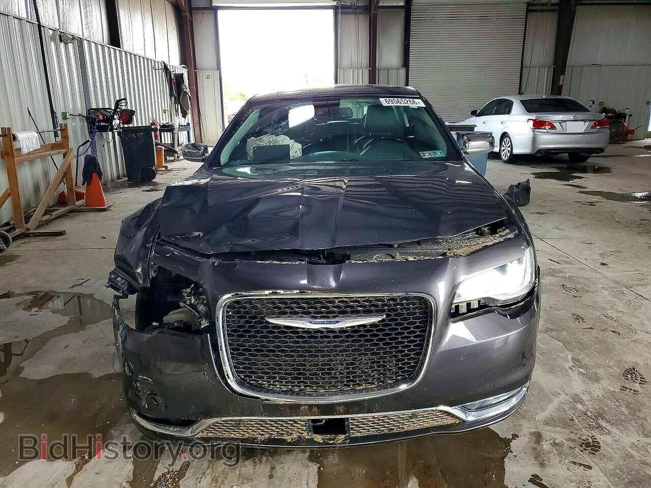 2018 CHRYSLER 300 - VIN: 2C3CCAKG6JH276107 - Фото 5