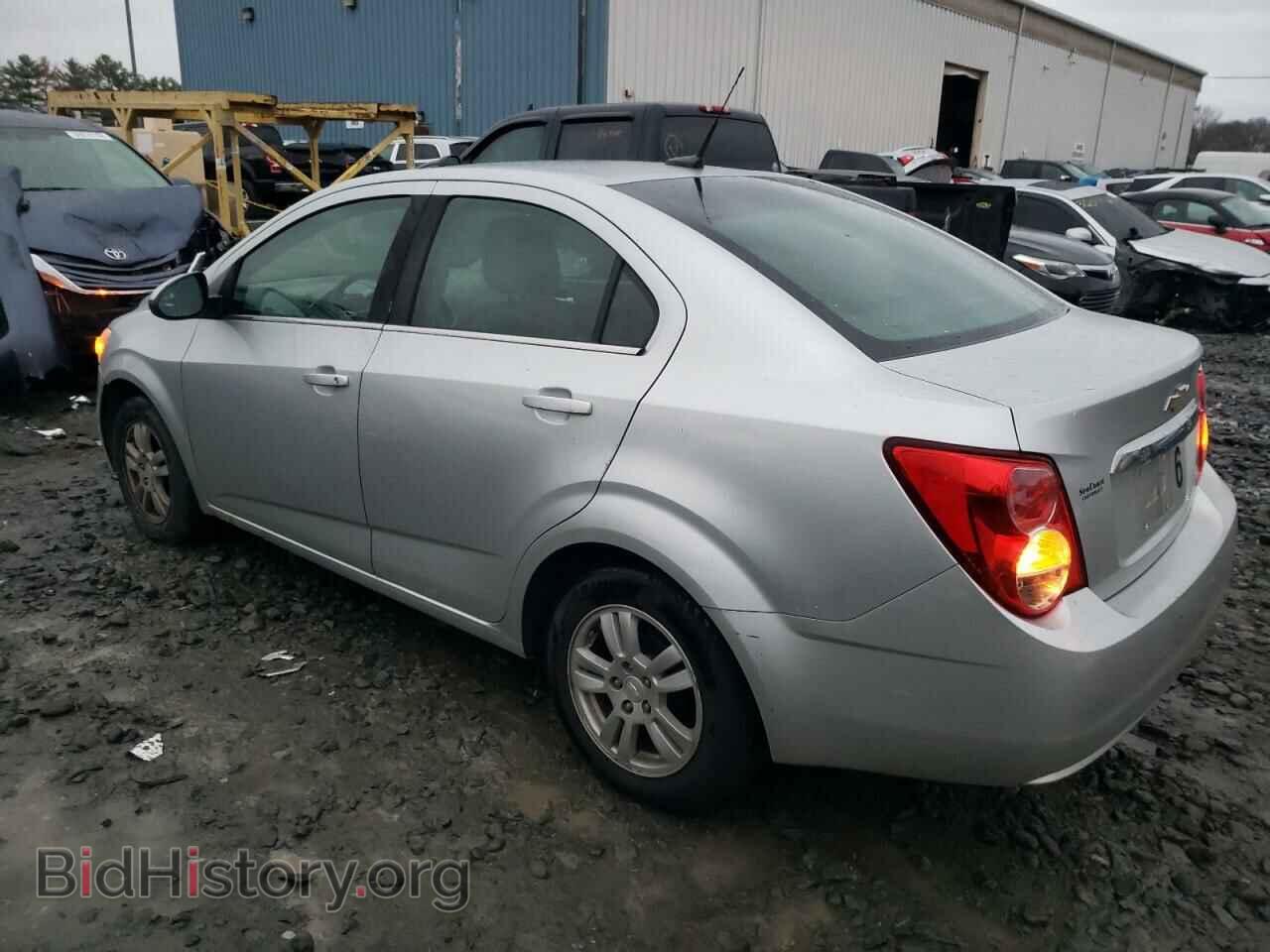 2014 CHEVROLET SONIC - VIN: 1G1JC5SB4E4180907 - Фото 2