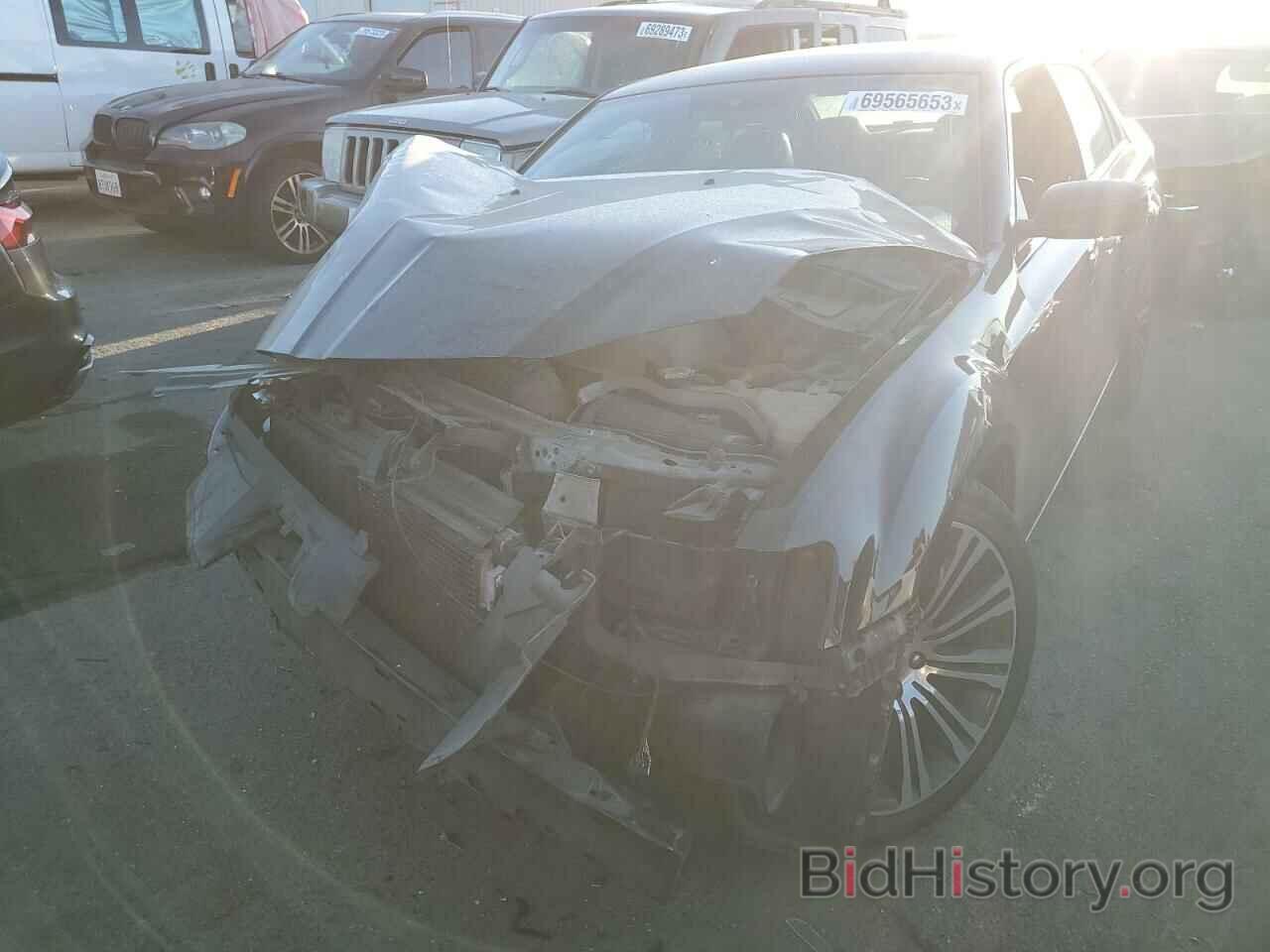 Фотография 2C3CCABG2CH245911 - CHRYSLER 300 2012