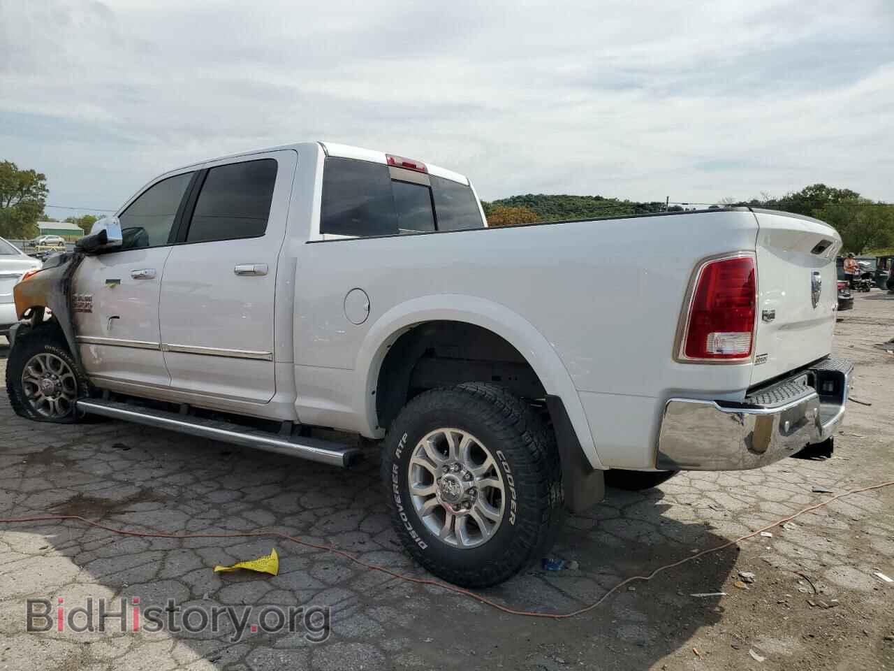 2018 RAM 2500 - VIN: 3C6UR5FJ2JG304021 - Photo 2