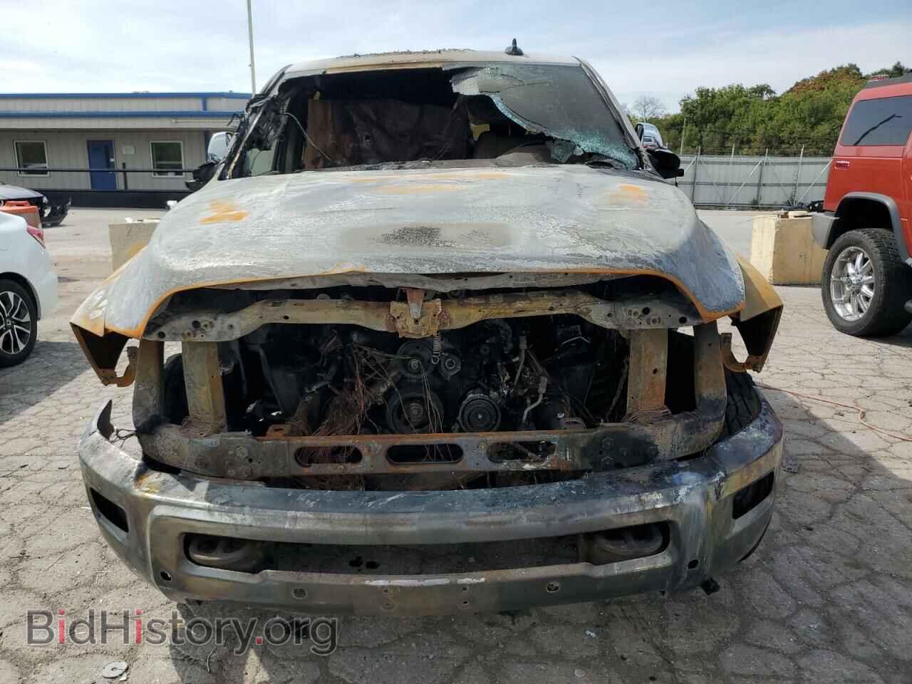 2018 RAM 2500 - VIN: 3C6UR5FJ2JG304021 - Photo 5