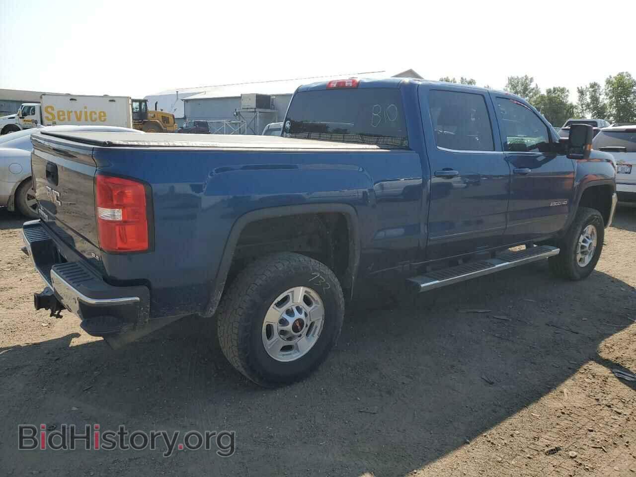 2018 GMC SIERRA - VIN: 1GT12SEG2JF224854 - Фото 3