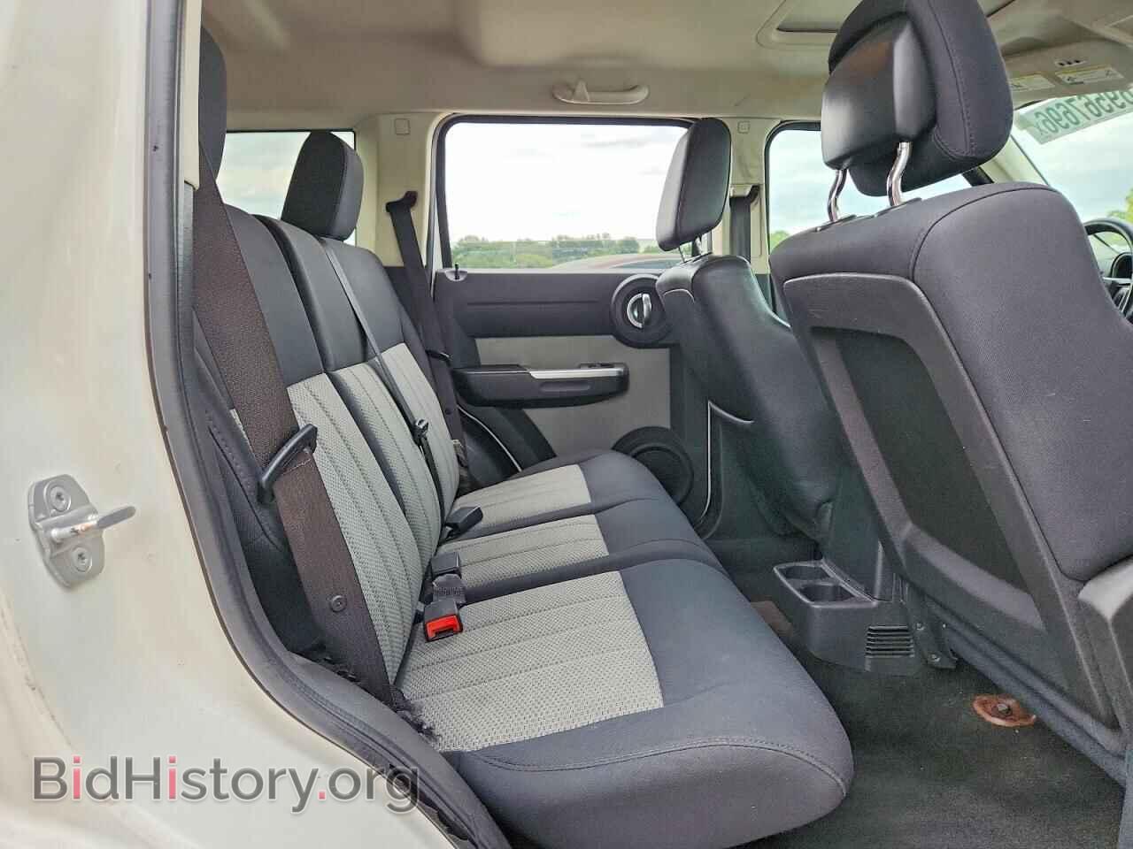 2010 DODGE NITRO - VIN: 1D4PU5GK4AW113684 - Photo 11