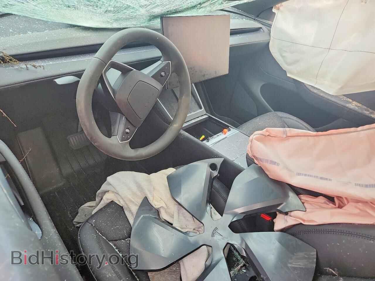 2026 TESLA MODEL Y - VIN: 7SAYGDEE9TA693196 - Photo 8