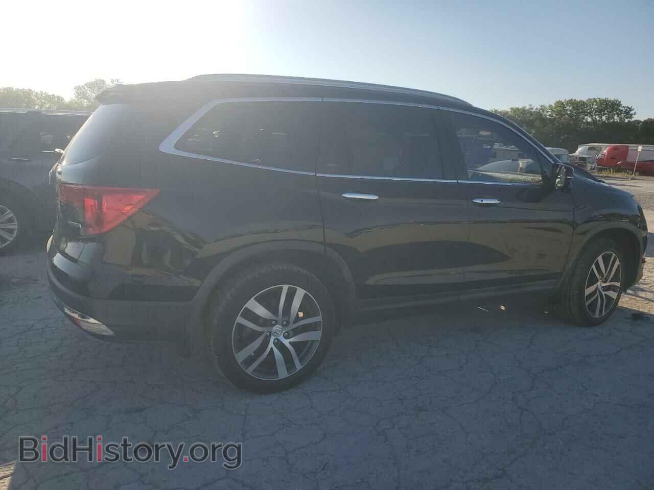 2017 HONDA PILOT - VIN: 5FNYF5H99HB010993 - Фото 3