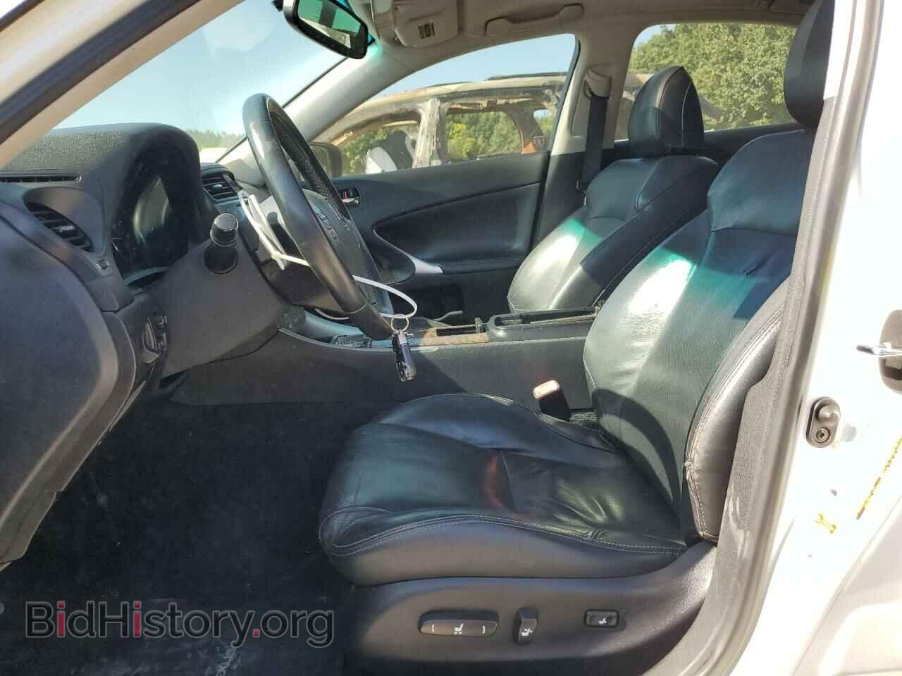2011 LEXUS IS - VIN: JTHCF5C2XB5047708 - Photo 7