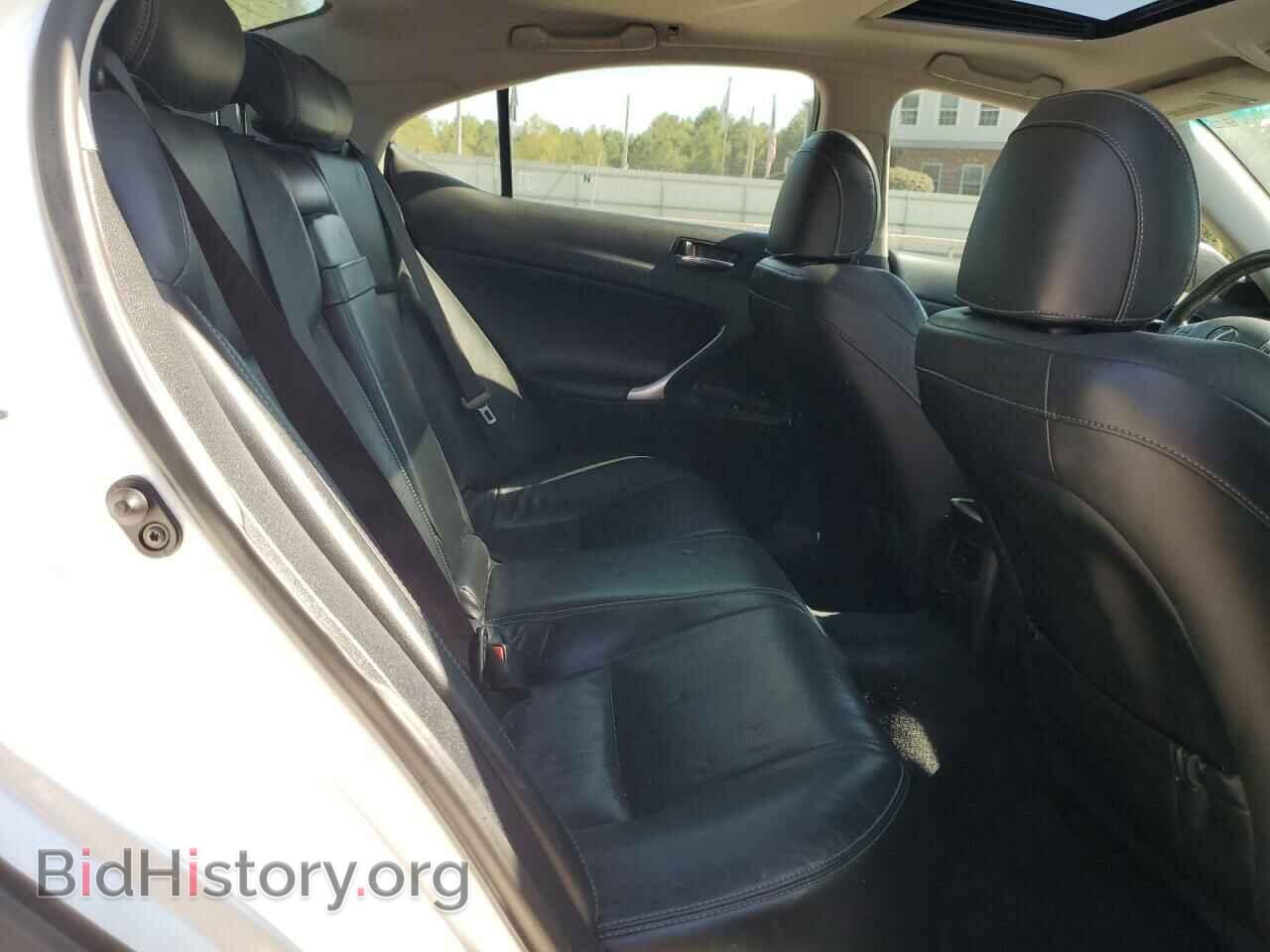 2011 LEXUS IS - VIN: JTHCF5C2XB5047708 - Photo 10