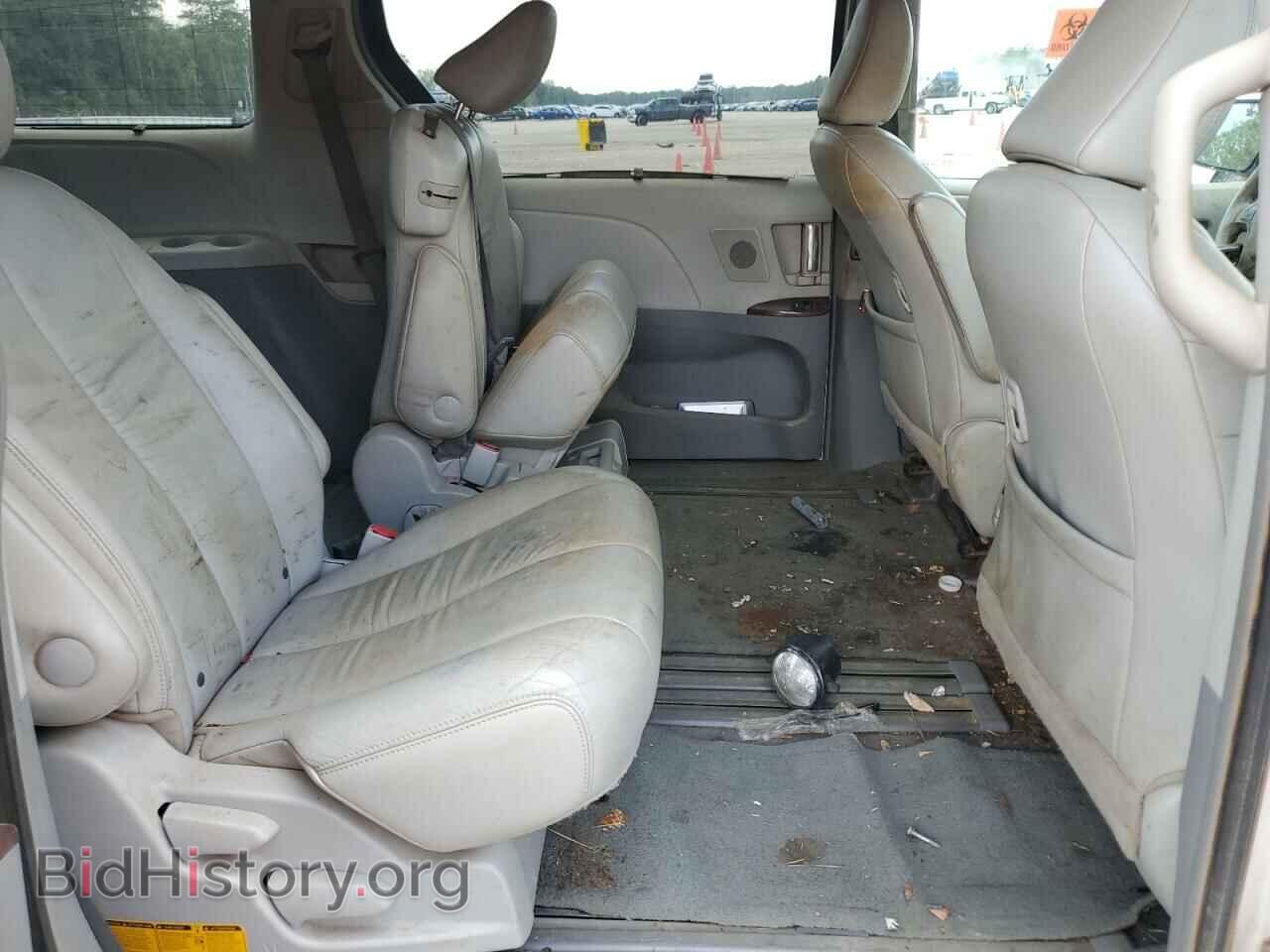 2011 TOYOTA All Models - VIN: 5TDYK3DC5BS027732 - Фото 11