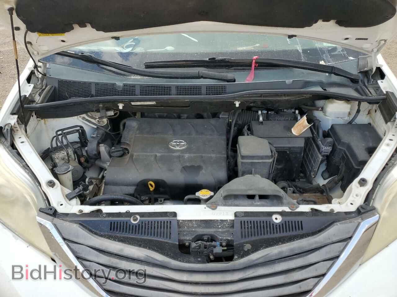2011 TOYOTA All Models - VIN: 5TDYK3DC5BS027732 - Фото 12