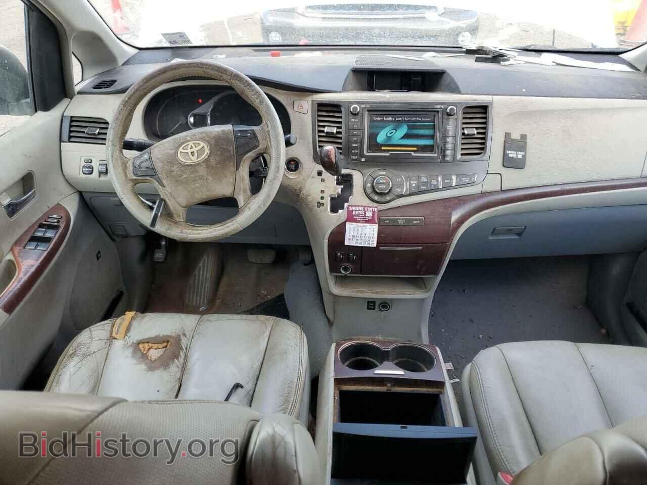 2011 TOYOTA All Models - VIN: 5TDYK3DC5BS027732 - Фото 8