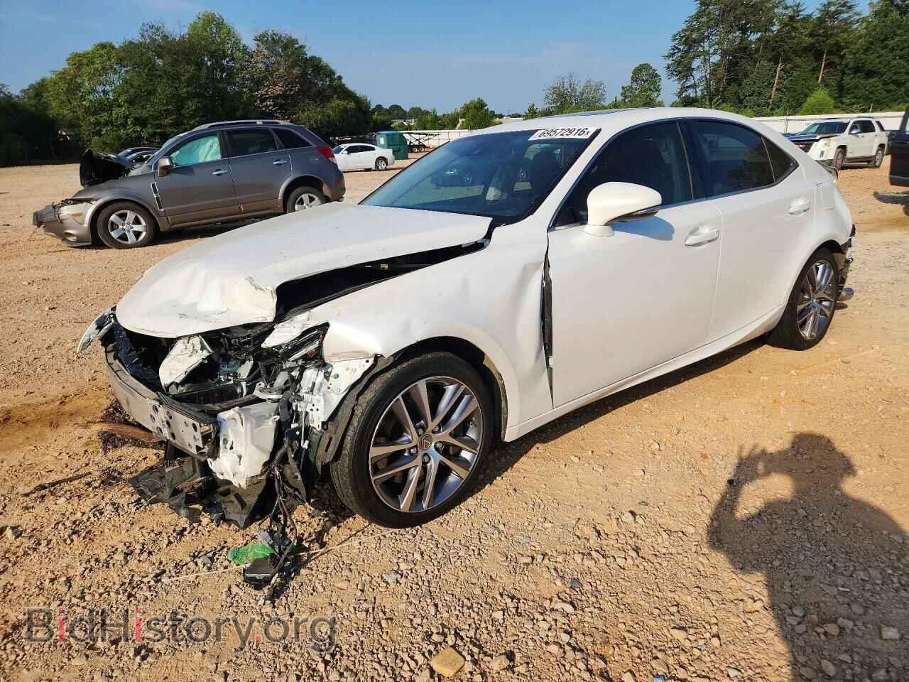 Photo JTHBA1D24J5066237 - LEXUS IS 2018