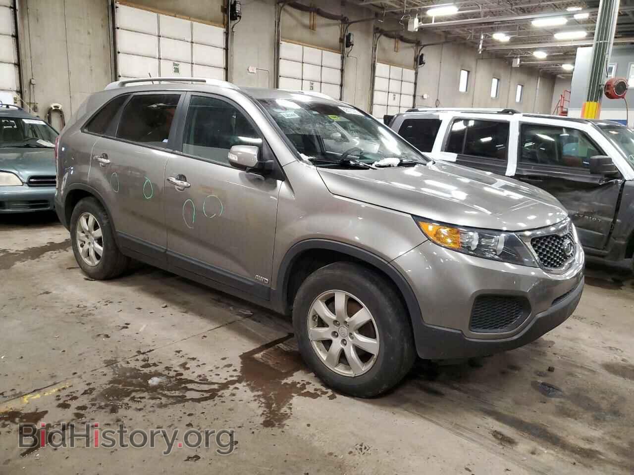 2012 KIA SORENTO - VIN: 5XYKTDA27CG201075 - Фото 4