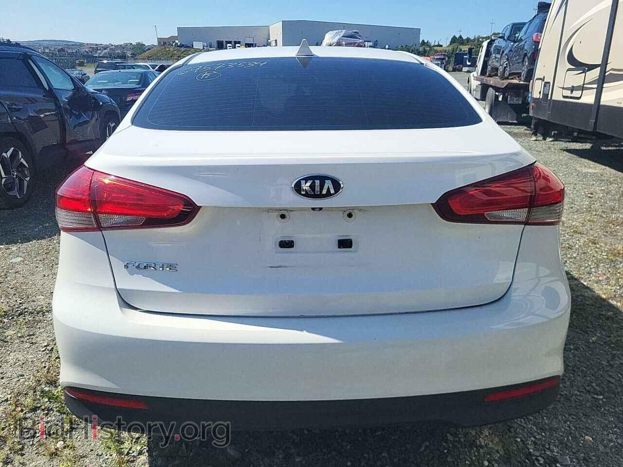 2017 KIA FORTE - VIN: 3KPFL4A78HE096032 - Фото 6
