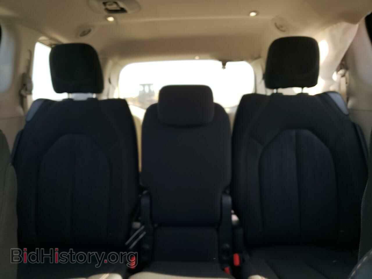 2019 CHRYSLER PACIFICA - VIN: 2C4RC1FG1KR588461 - Photo 10