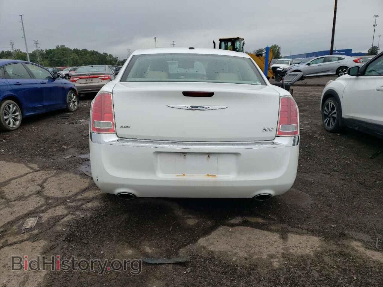 2013 CHRYSLER 300 - VIN: 2C3CCARG8DH529342 - Фото 6