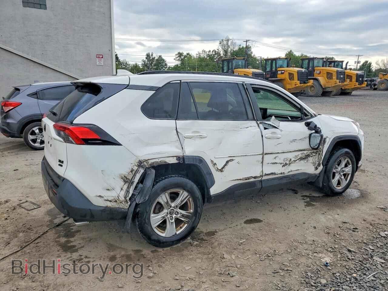 2019 TOYOTA RAV4 - VIN: JTMP1RFV5KD038466 - Photo 3