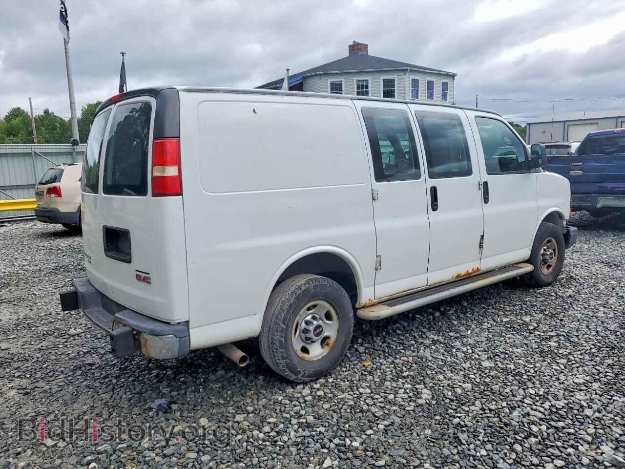 2014 GMC SAVANA - VIN: 1GTW7FCA2E1911025 - Photo 3