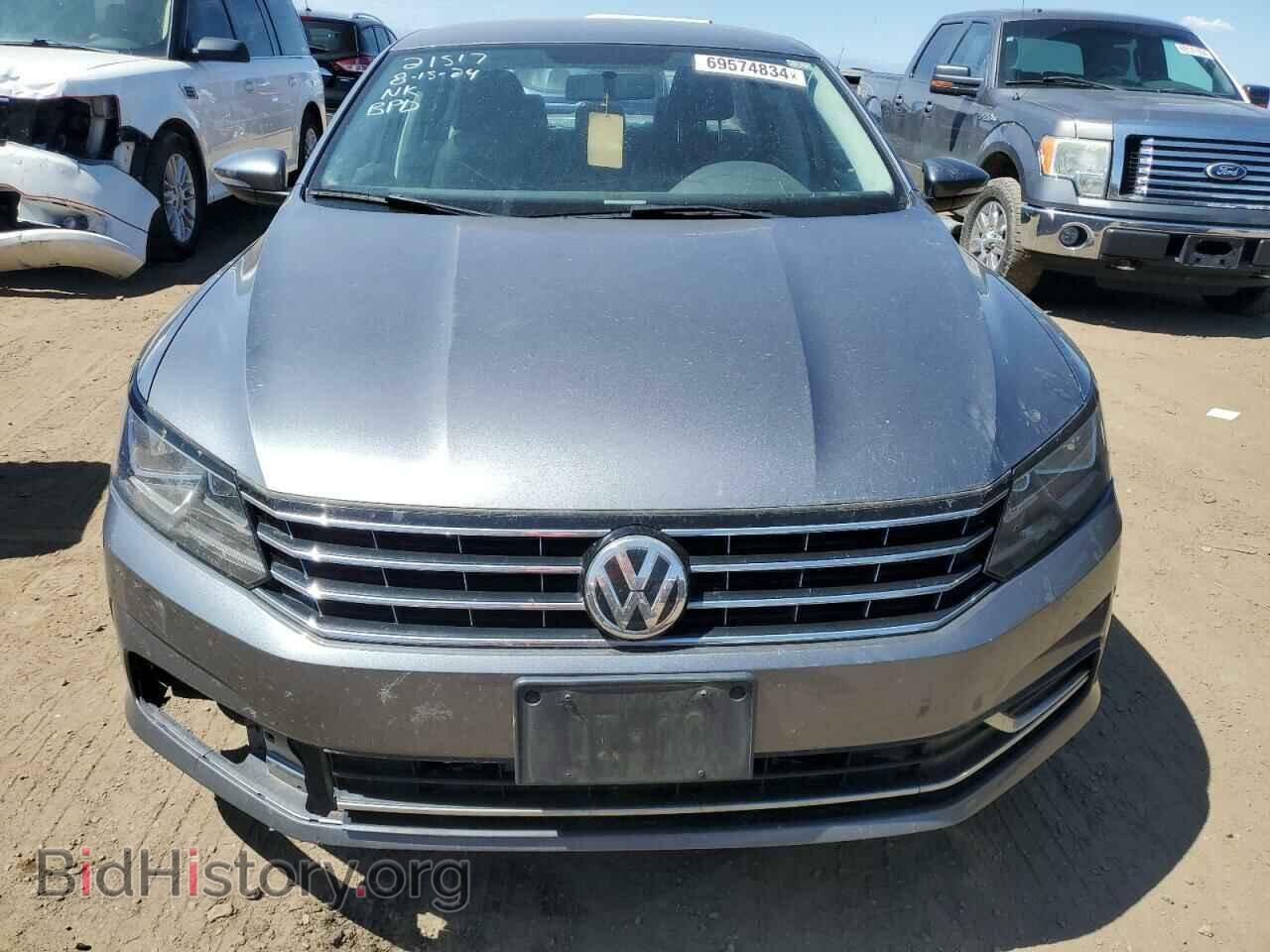 2017 VOLKSWAGEN PASSAT - VIN: 1VWAT7A34HC008770 - Фото 5