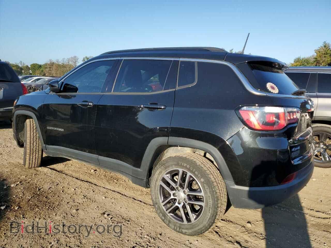 2017 JEEP COMPASS - VIN: 3C4NJDBB0HT651300 - Фото 2