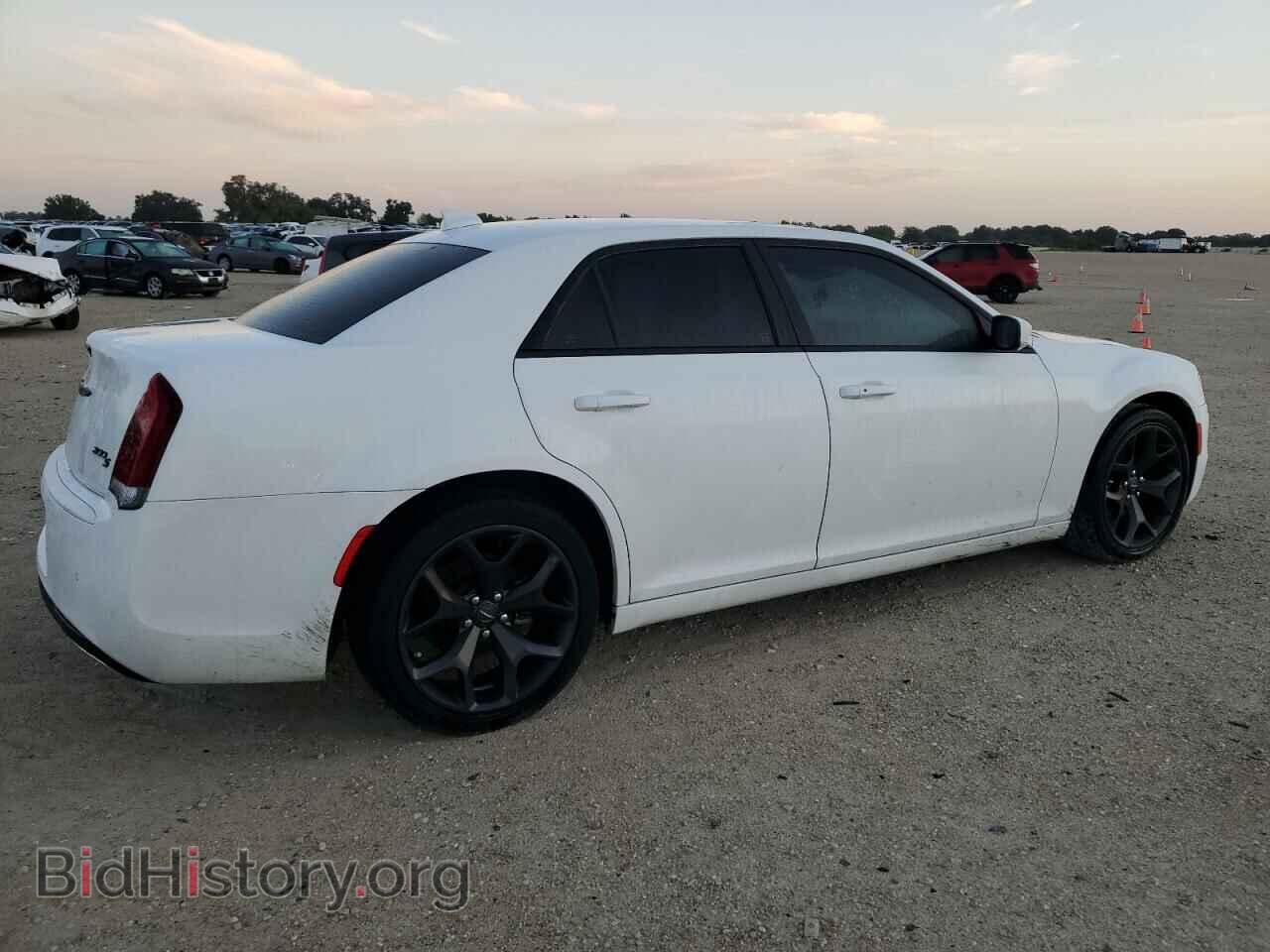 2021 CHRYSLER 300 - VIN: 2C3CCABG5MH554368 - Фото 3
