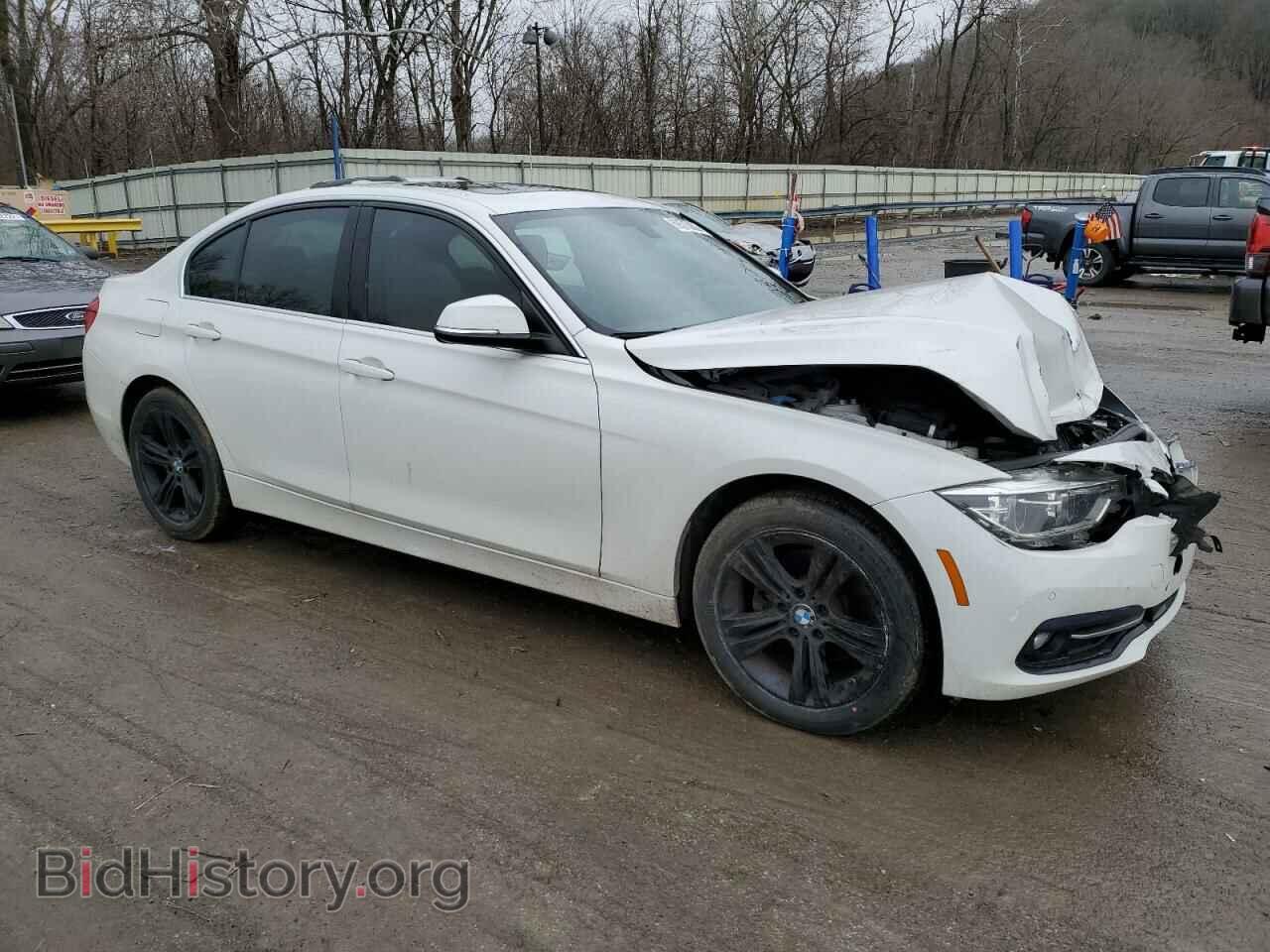 2017 BMW 3 SERIES - VIN: WBA8D9C38HA011297 - Фото 4
