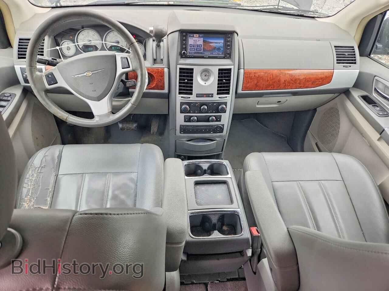 2009 CHRYSLER MINIVAN - VIN: 2A8HR541X9R528326 - Photo 8