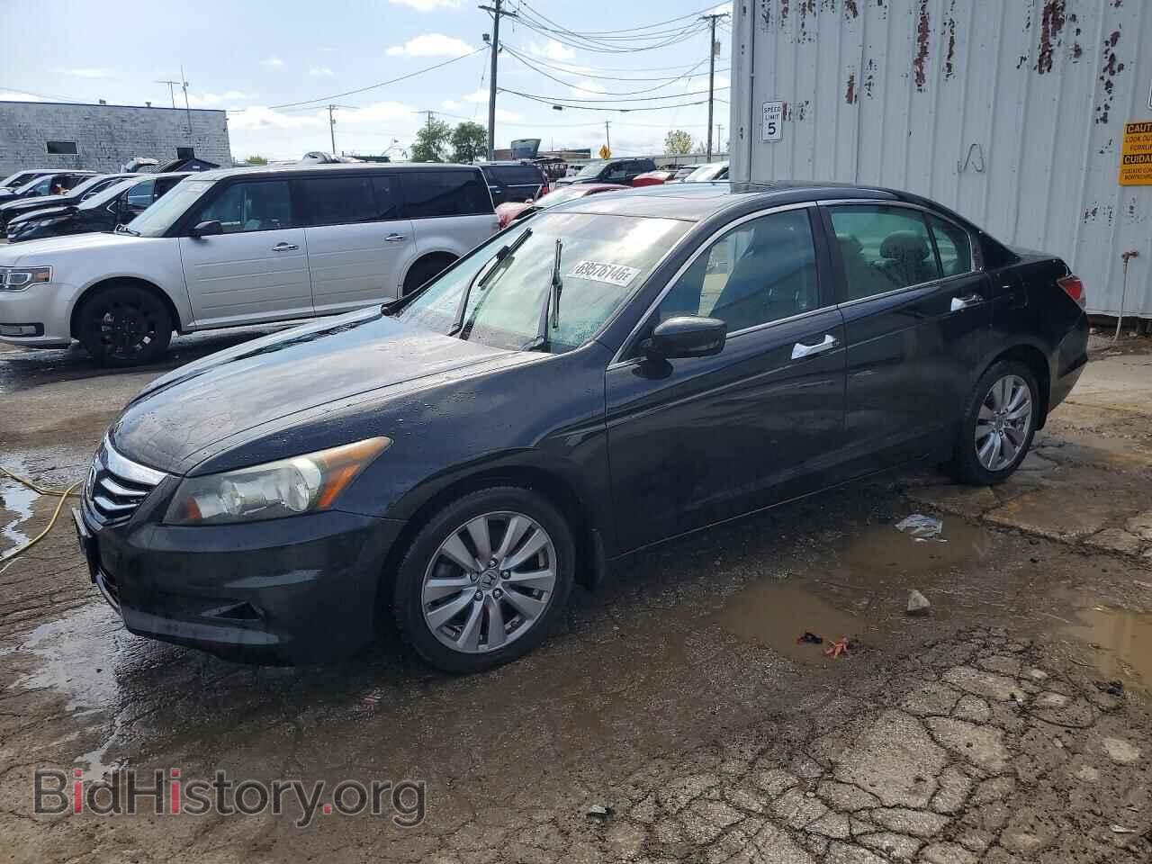 Фотография 1HGCP3F83CA042380 - HONDA ACCORD 2012