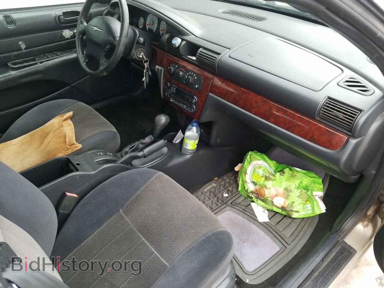 2006 CHRYSLER SEBRING - VIN: 1C3EL45R36N281996 - Фото 5