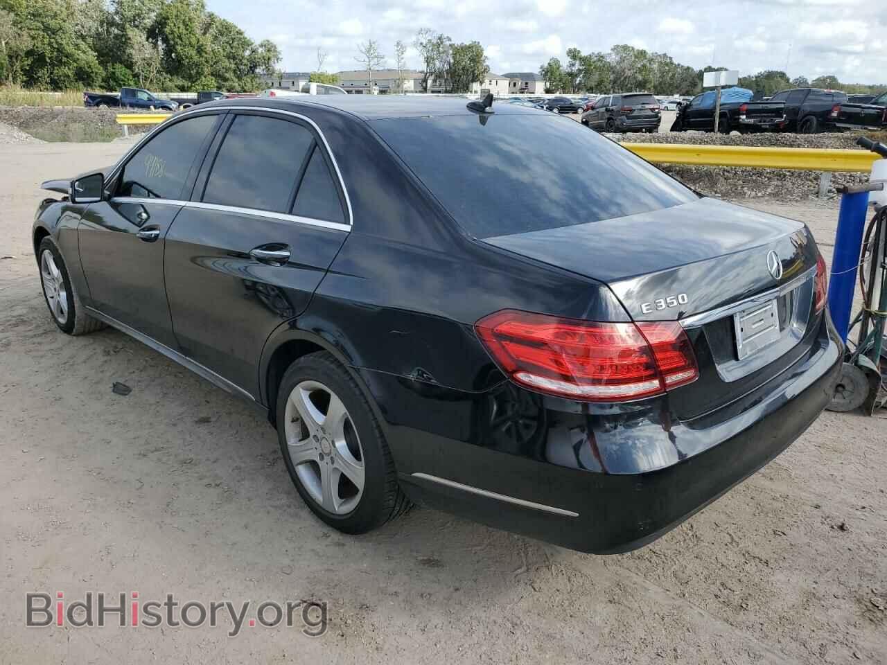 2014 MERCEDES-BENZ E-CLASS - VIN: WDDHF5KB5EA878950 - Фото 2