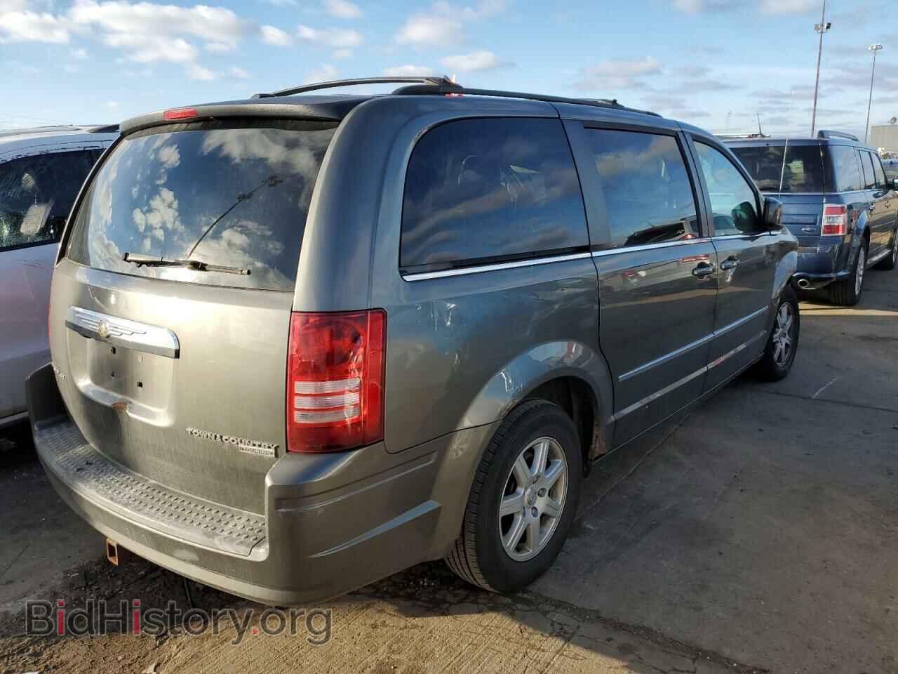 2010 CHRYSLER MINIVAN - VIN: 2A4RR8D16AR392174 - Фото 3