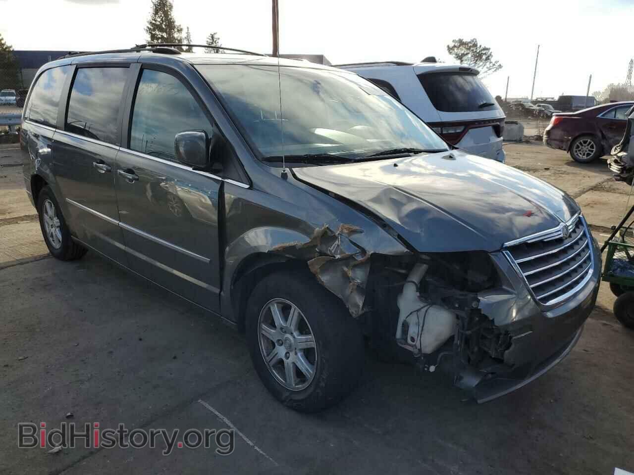 2010 CHRYSLER MINIVAN - VIN: 2A4RR8D16AR392174 - Фото 4