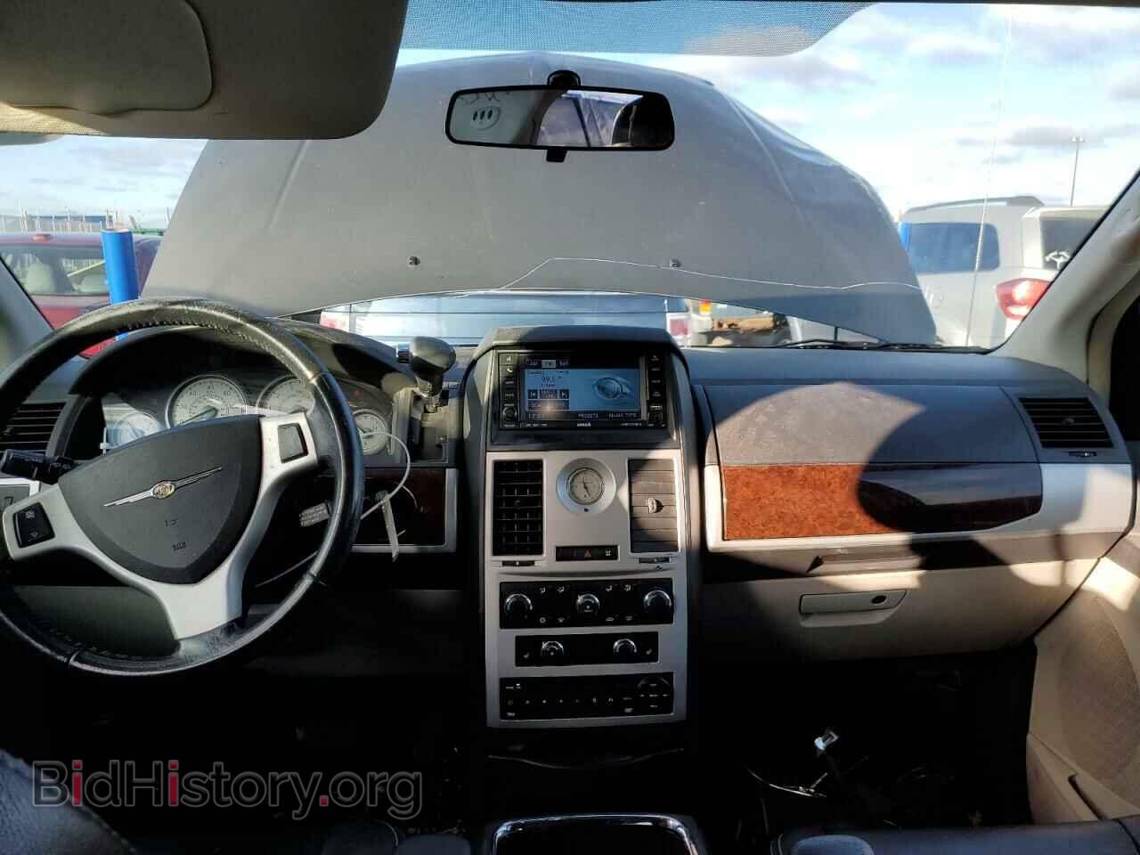2010 CHRYSLER MINIVAN - VIN: 2A4RR8D16AR392174 - Фото 8