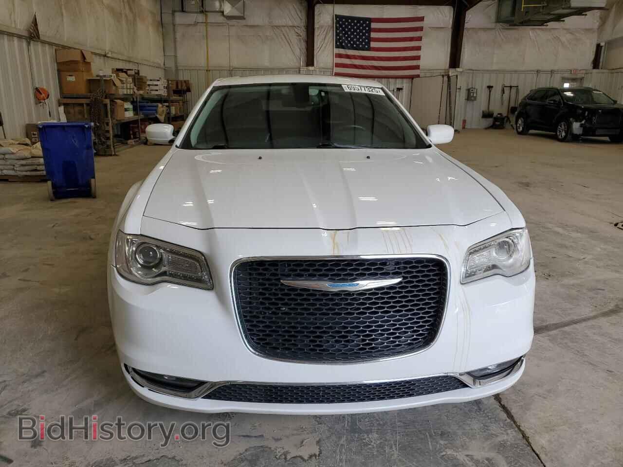 2016 CHRYSLER 300 - VIN: 2C3CCARG9GH296401 - Фото 5