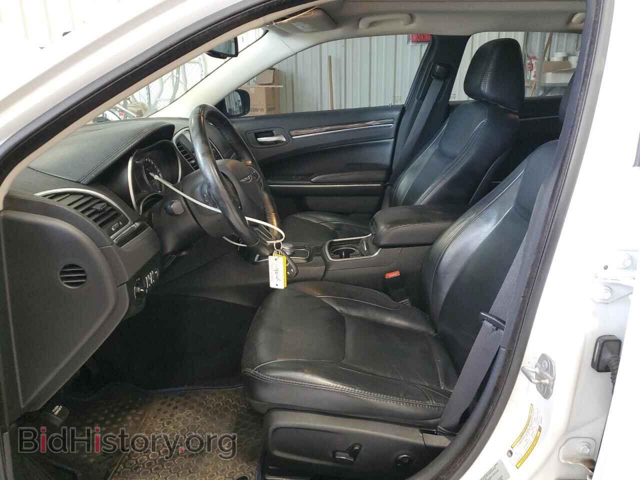 2016 CHRYSLER 300 - VIN: 2C3CCARG9GH296401 - Фото 7
