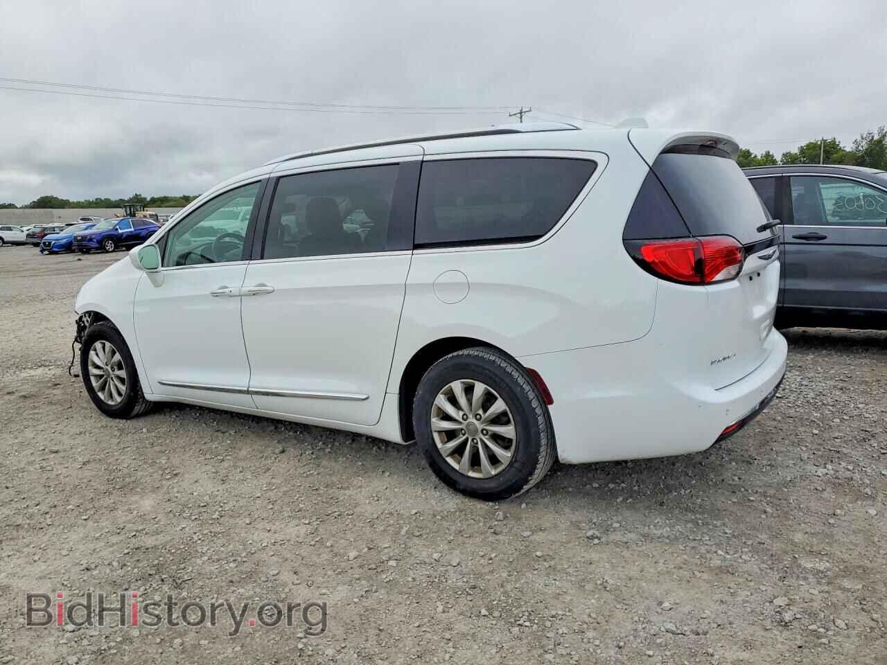 2019 CHRYSLER PACIFICA - VIN: 2C4RC1BG6KR626756 - Фото 2
