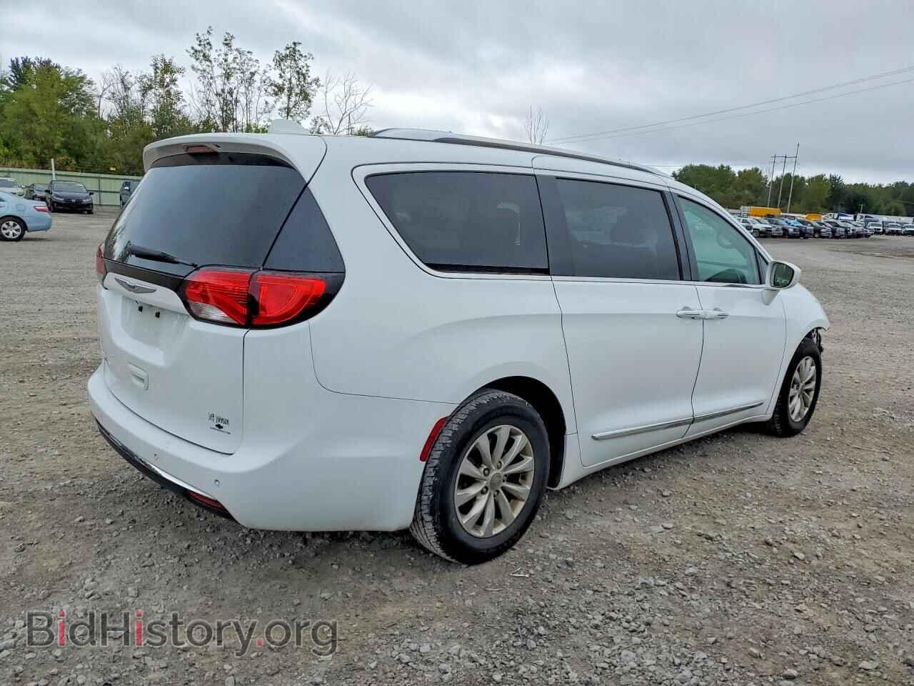 2019 CHRYSLER PACIFICA - VIN: 2C4RC1BG6KR626756 - Фото 3